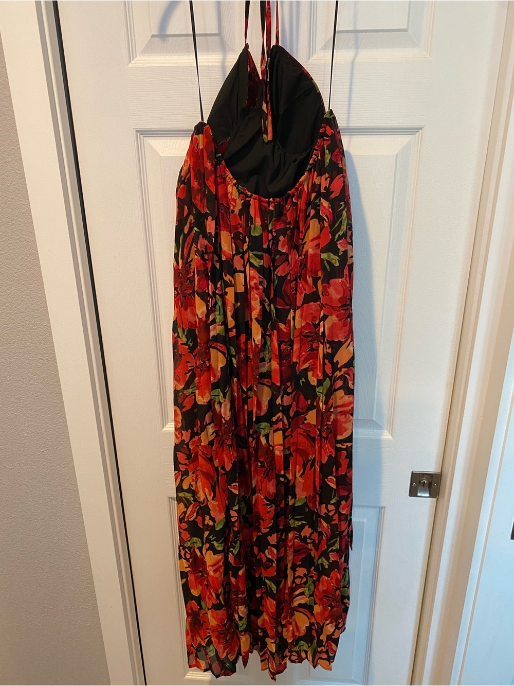 Vici Red Floral Cutout Halter Maxi Dress - Picture 6 of 7
